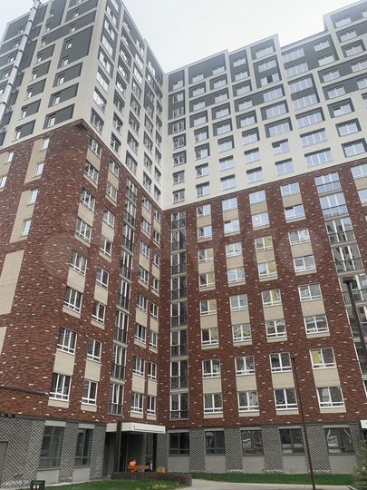 2-к. квартира, 68,7 м², 10/17 эт.