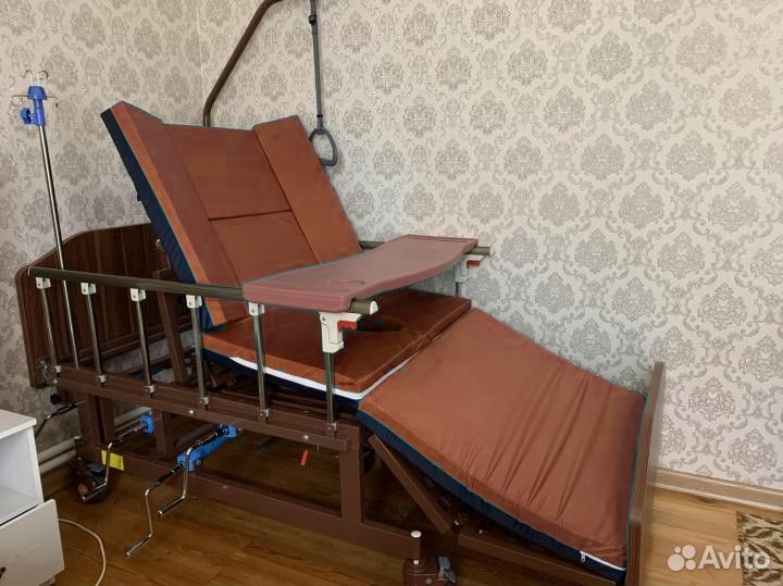 Кровать для лежачих больных функционал медицинская
