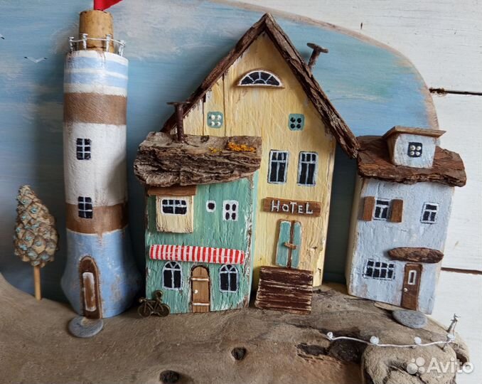 Ключница вешалка настенная из дерева 