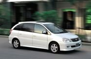 Toyota Nadia I (1998—2003) Минивэн