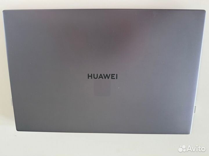 Ноутбук Huawei matebook d14