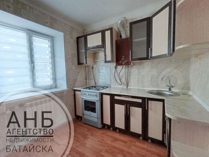 2-к. квартира, 45 м², 3/4 эт.