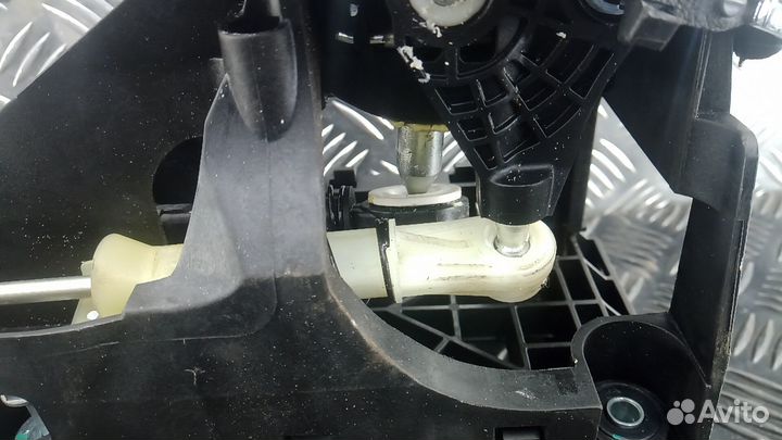 Кулиса кпп opel mokka 2012-н.в