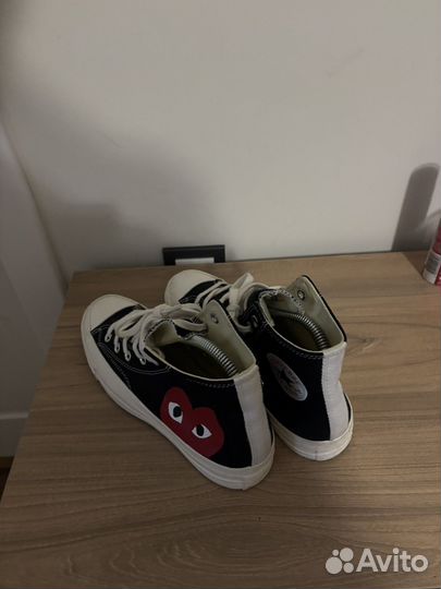Converse comme des garcons