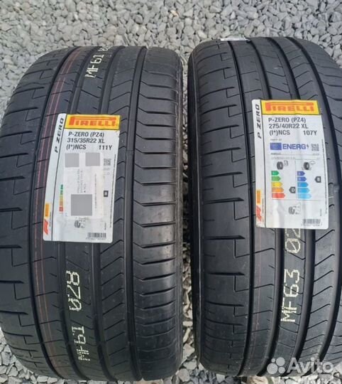 Pirelli P Zero PZ4 265/40 R22 Y