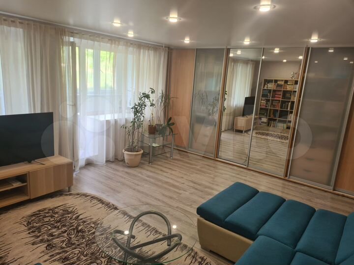 3-к. квартира, 90,7 м², 4/10 эт.