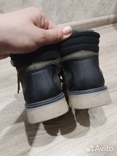 Ботинки демисезонные для мальчика 29