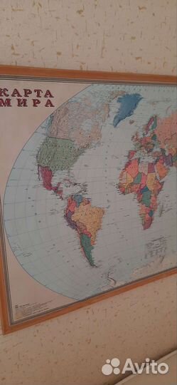 Карта мира в рамке