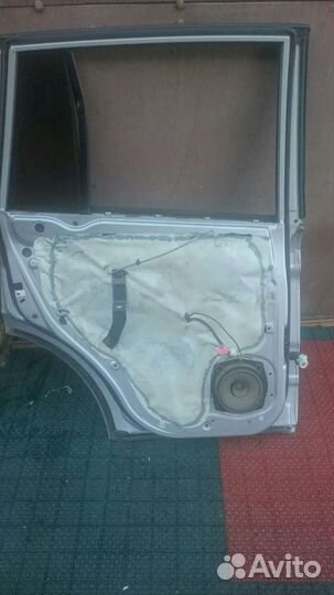 Дверь,левая задняя от Санъёнг Кайрон