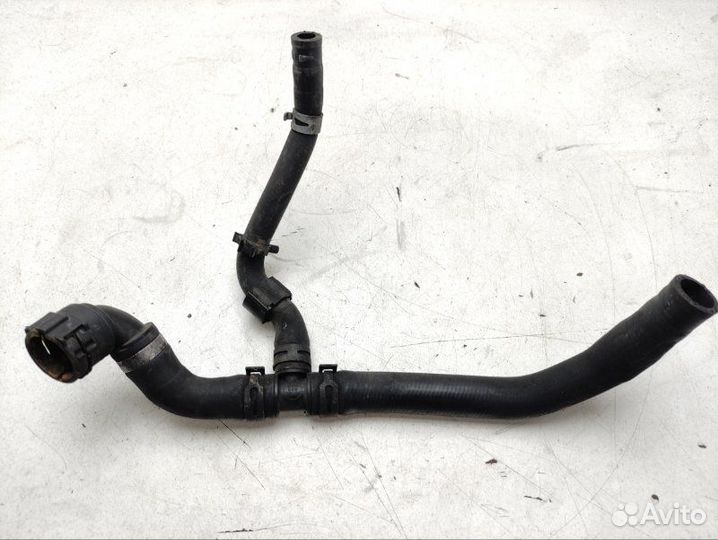 Патрубок Audi Q7 4L 3.0 tfsi