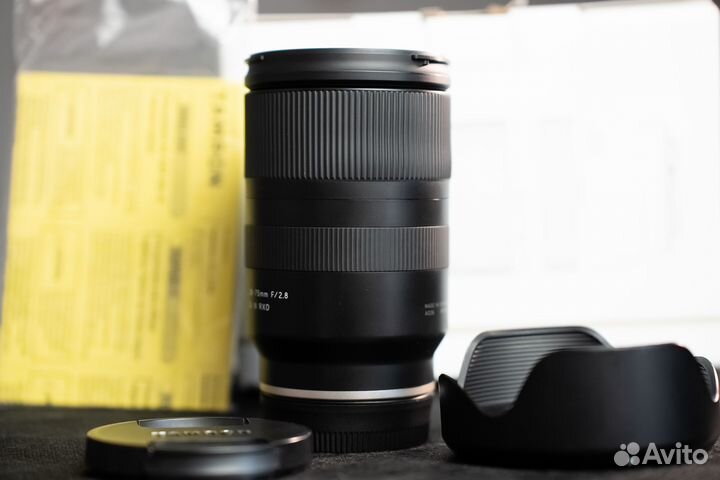 Б/У объектив Tamron 28-75mm f/2.8 Di III RXD Sony