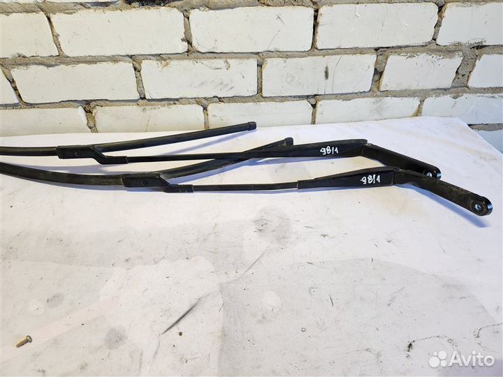 Дворник лобового стекла Peugeot 308 EP6 2011