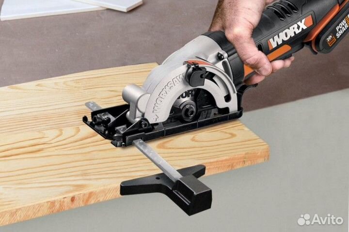 Пила дисковая аккумуляторная Worx SAW WX527 WX527