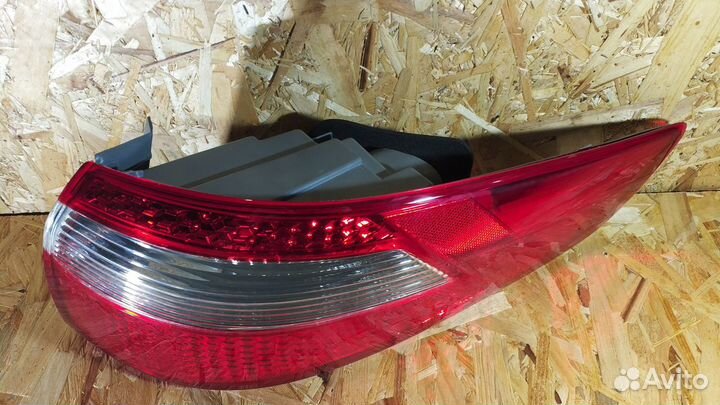 Фонарь задний правый внешний KIA RIO 11-15 Седан