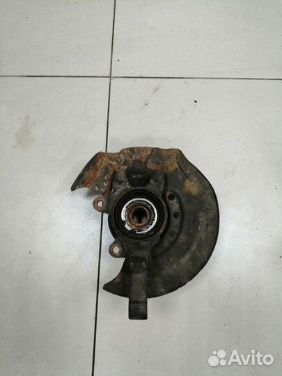 Кулак поворотный передний левый LADA Kalina