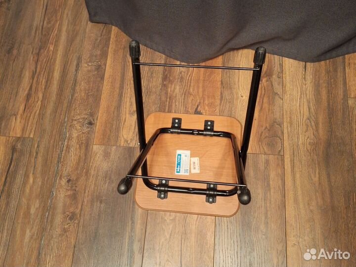 Табуретка складная