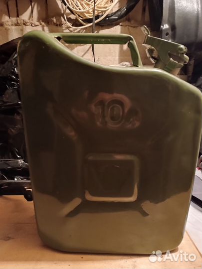 Канистра металлическая 10 л