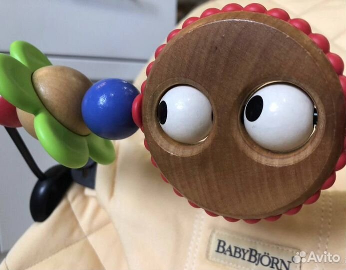 Шезлонг детский BabyBjorn оригинал (+игрушка)