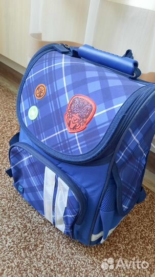 Портфель школьный