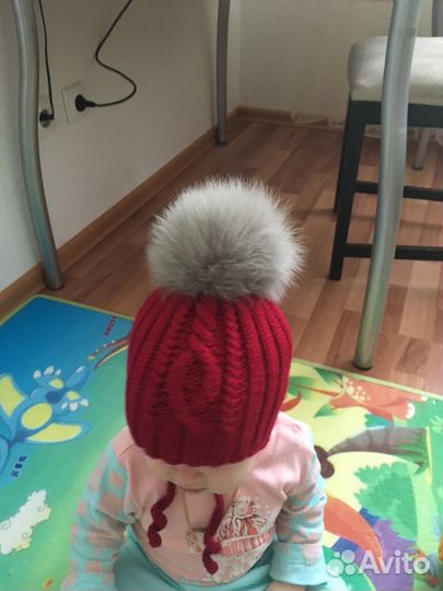 Комплект шапка, шарф варежки ручная работа