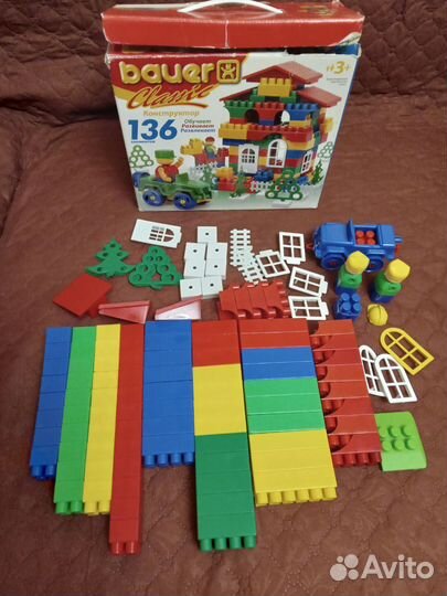 Игровые наборы / Танцующий робот