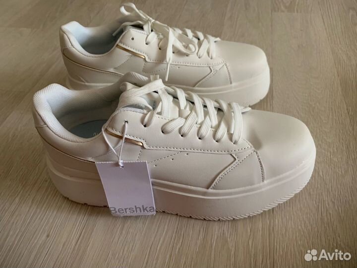 Кроссовки кеды bershka