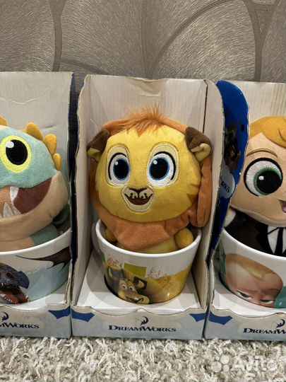 Игрушки в кружке