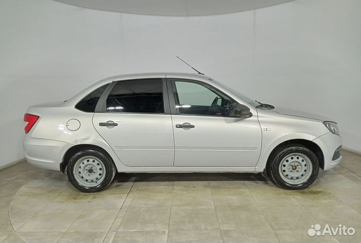 LADA Granta 1.6 МТ, 2019, 104 000 км