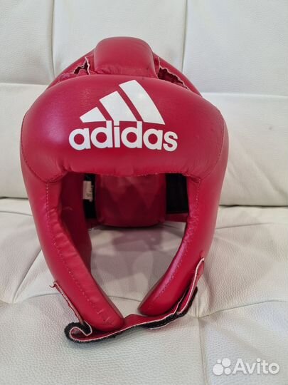 Боксерский шлем adidas