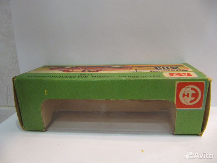 Оригинальная рисованная коробка от Москвич 403 А7