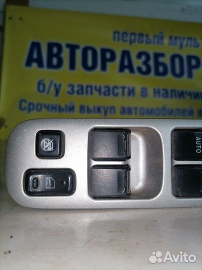 Блок управления стеклоподьемниками Suzuki Liana