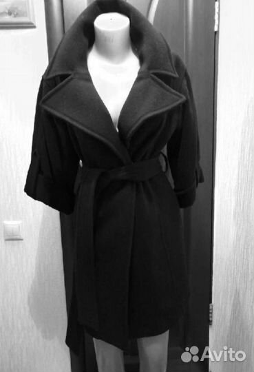 Пальто женское 44 46 новое Monica Ricci