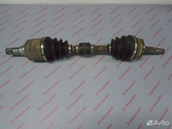 Nissan 39100-65J00 Вал приводной правый