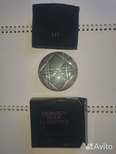 Dior Пудра-хайлайтер Diorskin Nude Luminizer новая