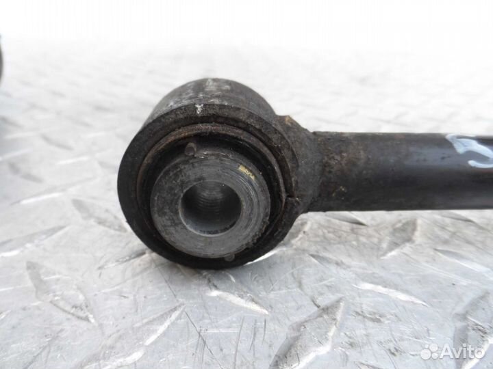 Рычаг задний правый Jeep Grand Cherokee 4 (WK2)