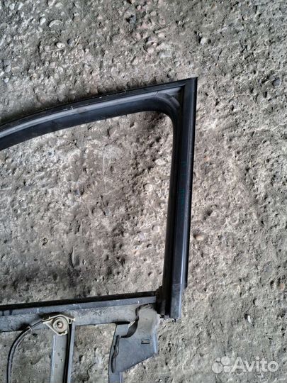 Рамка двери передняя левая Porsche Cayenne 955