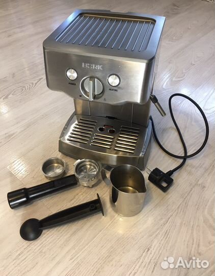 Кофеварка bork C500