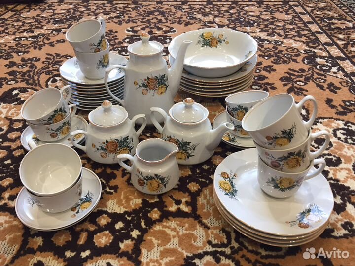 Чайно кофейный сервиз +набор тарелок, СССР