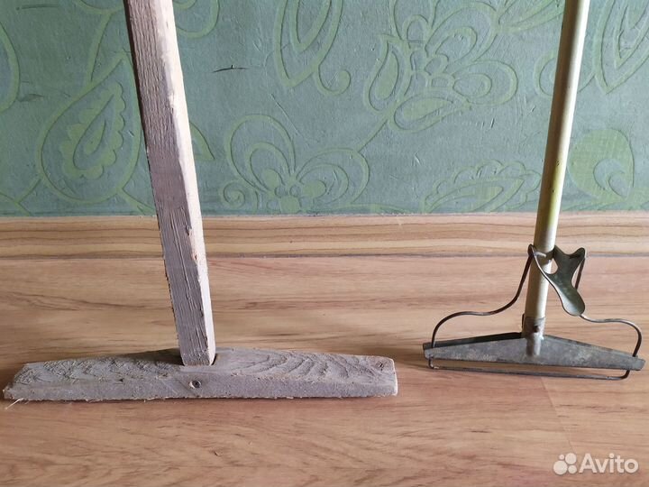Швабра деревянная и лентяйка с зажимом