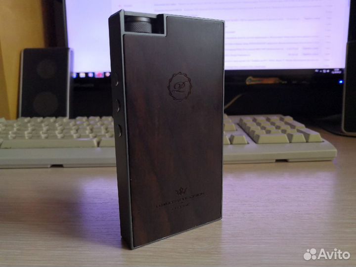 Luxury & Precision L5 Pro + Tin hifi P1