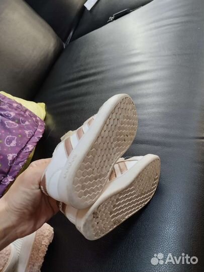 Кроссовки детские adidas 23 размер
