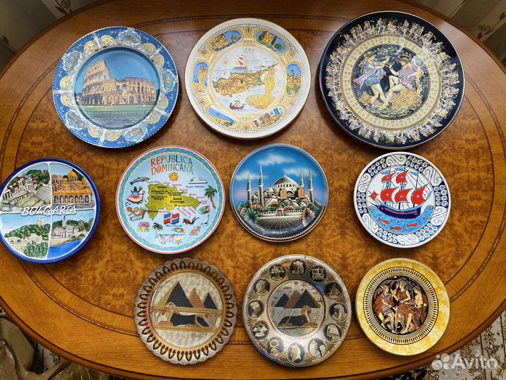 Сувенирные тарелки