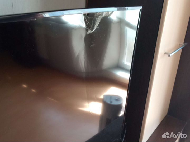 Телевизор samsung