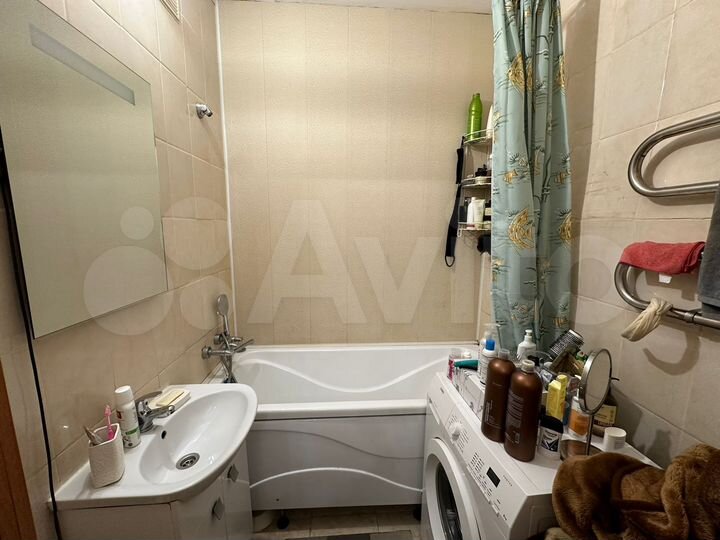 2-к. квартира, 57 м², 12/16 эт.