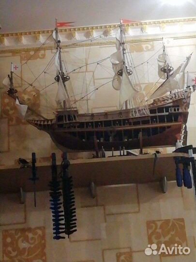 Коллекционные модели парусных кораблей из дерева