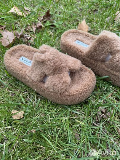 Женские домашние тапочки