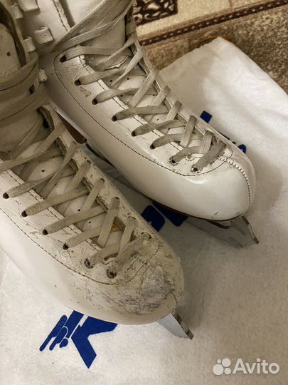 Фигурные коньки risport