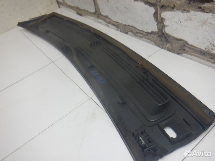 Накладка (кузов внутри) Jaguar S-type