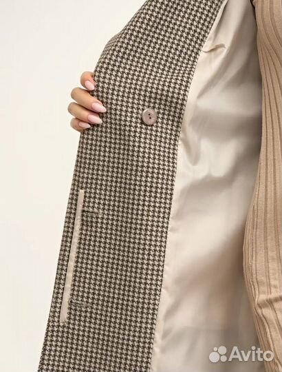 Пальто женское 52 размер