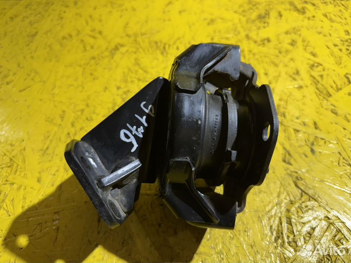 Подушка Двигателя Mitsubishi Pajero 4 3.2